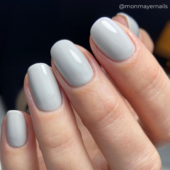 2 Vinylux nail polishes - Picture 5 of 5